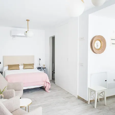 Holidaystudio Tulipan With Seaview In The Center Apartmán Corralejo